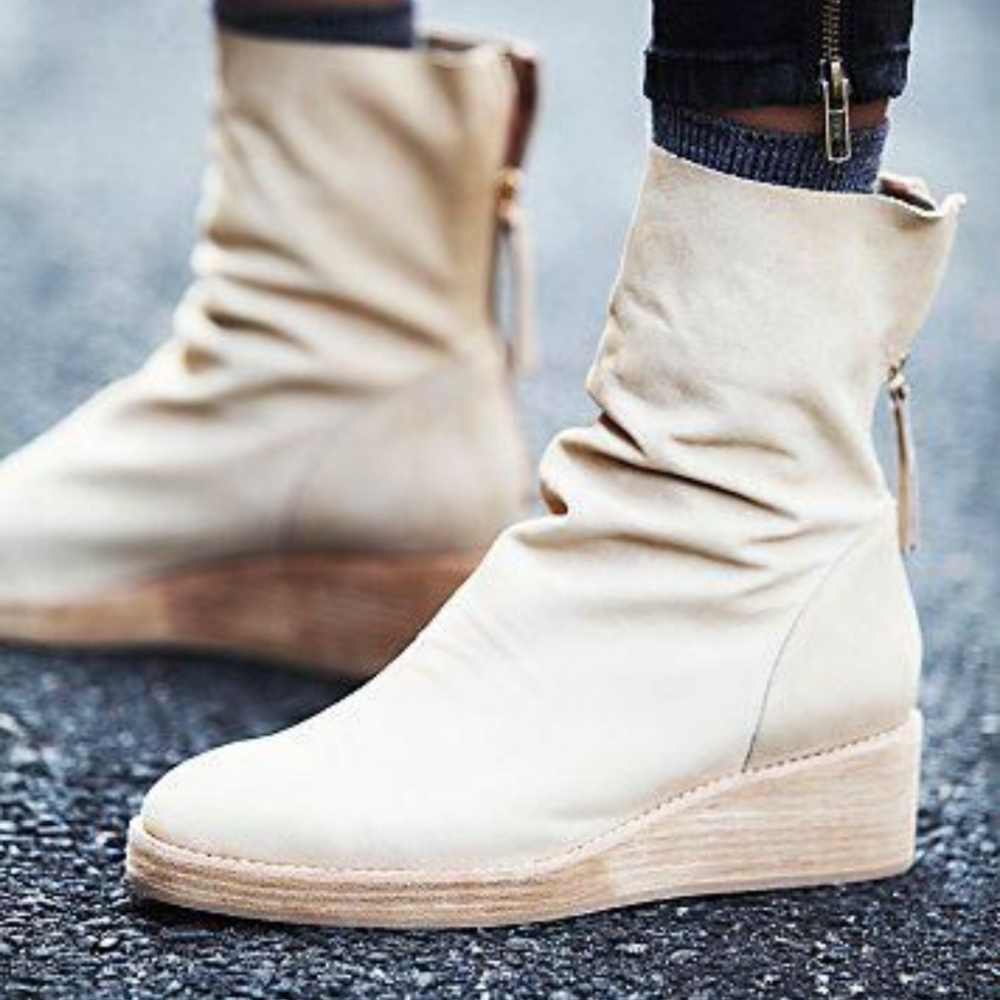 Jeffrey Campbell for free people barot slouchy tan suede wedge booties. Size 9